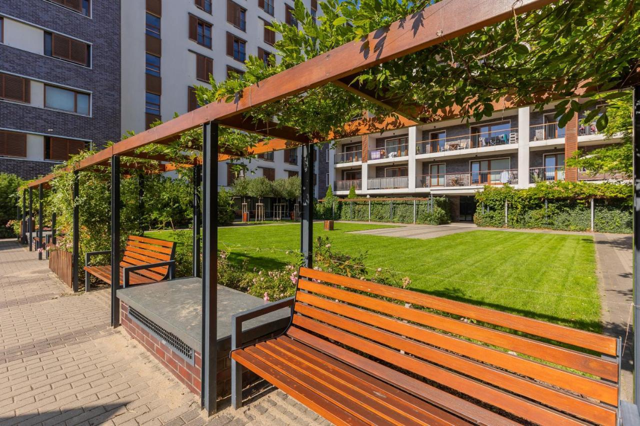 Old Mokotow Spacious Two-Bedroom Apartment By Noclegi Renters Varsovia Exterior foto